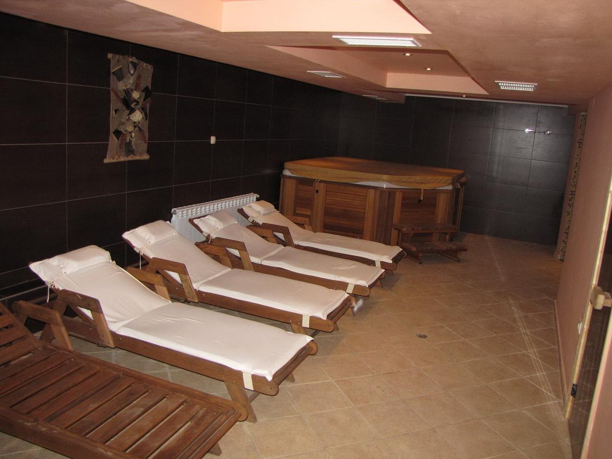 Edelweiss Inn Aparthotel Bansko Extérieur photo
